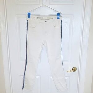 Anthropologie white skinny jeans size 31